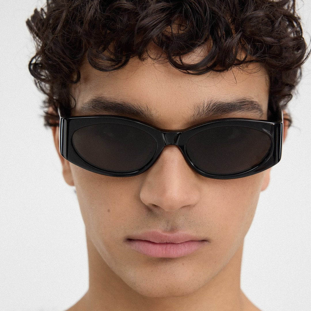 The Ovalo sunglasses